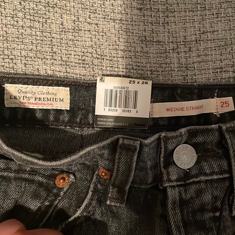 Levi’s Premium Wedgie Straight W 25x28 - Picture 5 of 8